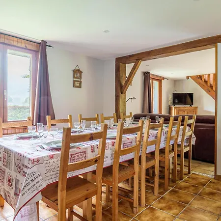 4 Bedroom Stunning In Saulxures-sur-moselott Saulxures-sur-Moselotte